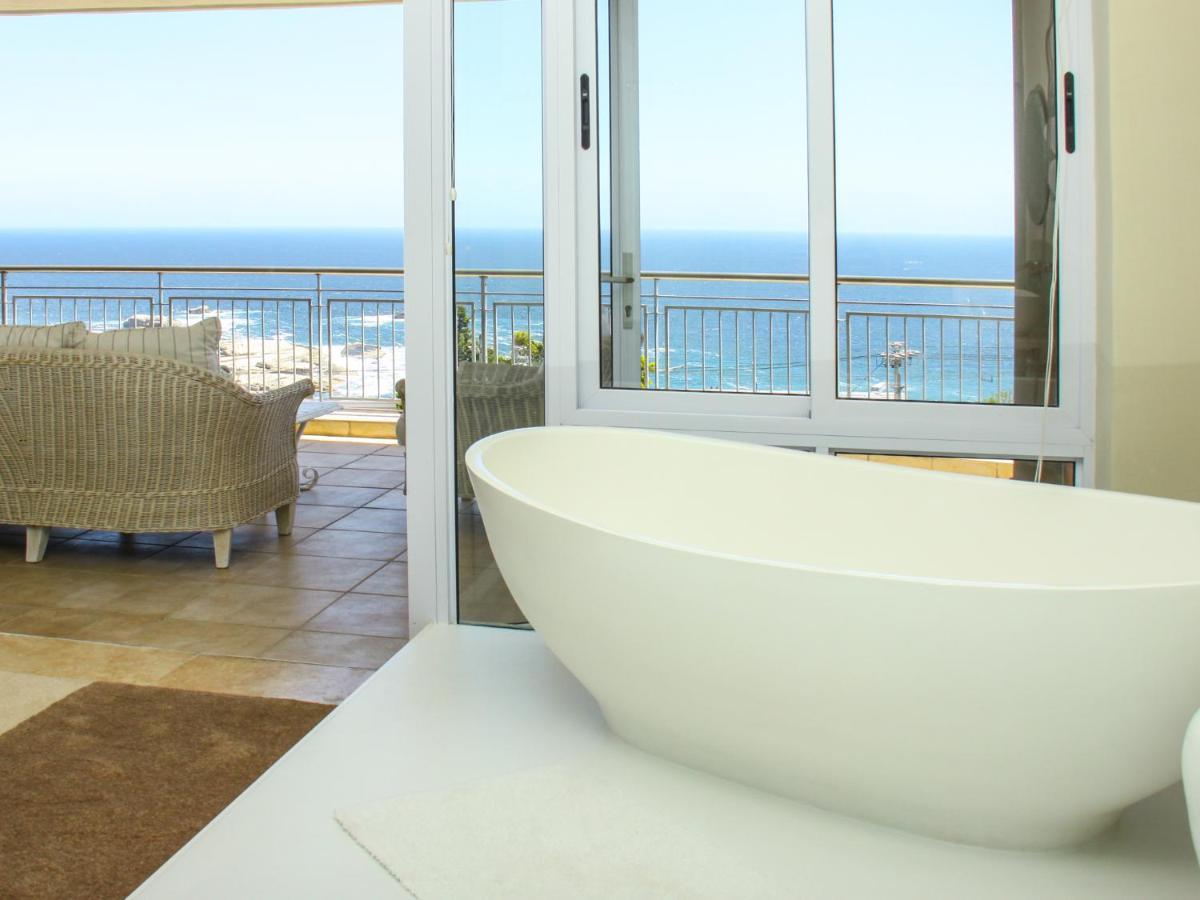 3 On Camps Bay Guest house